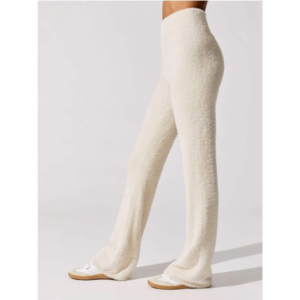 Carbon38 Eyelash Lounge High Rise Pants Fuzzy Cozy Ivory